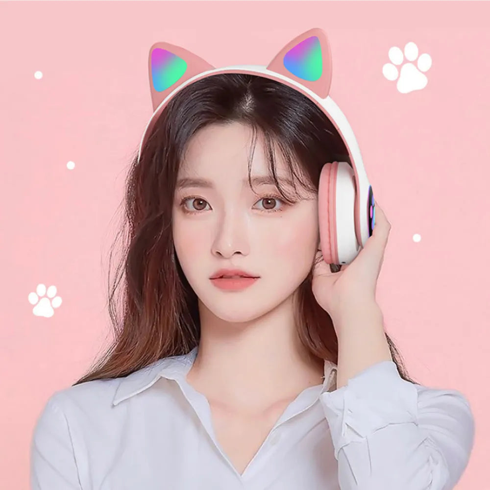 Vibe Geeks Flashing Light BT Wireless Cat Ear Headset